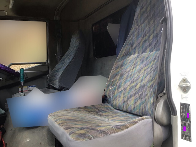 三菱ふそうファイタークレーン4段中型（4t）[写真30]