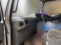 三菱ふそうファイタークレーン4段中型（4t）[写真33]