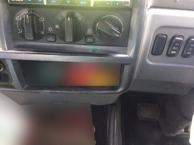 三菱ふそうファイタークレーン4段中型（4t）[写真37]