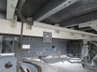 いすゞフォワードアルミウイング中型（4t）[写真17]