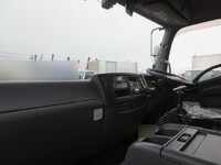 いすゞフォワードアルミウイング中型（4t）[写真19]