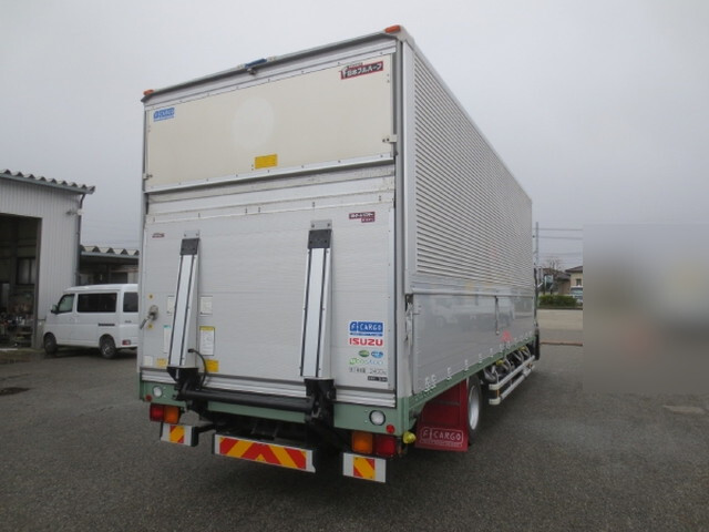 いすゞフォワードアルミウイング中型（4t）[写真04]