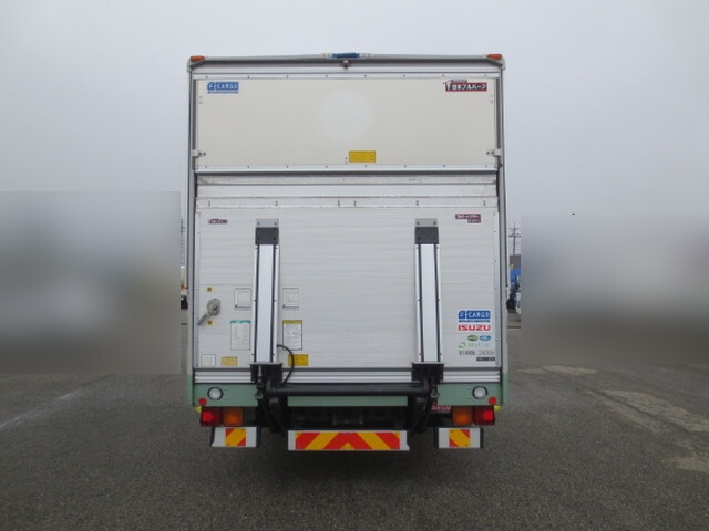 いすゞフォワードアルミウイング中型（4t）[写真06]