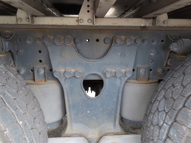 日野プロフィアアルミウイング大型（10t）[写真12]