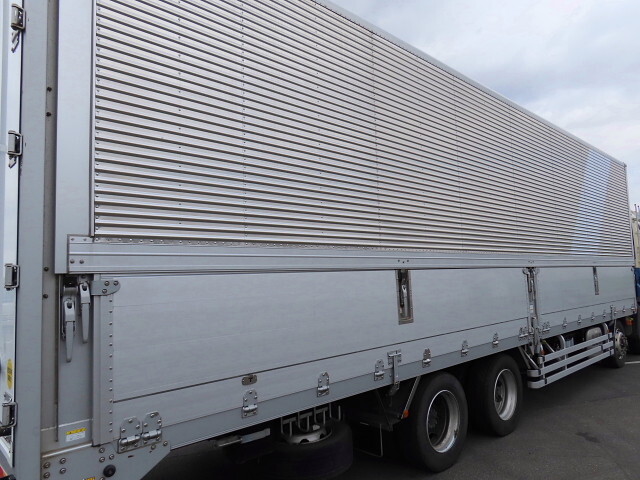 日野プロフィアアルミウイング大型（10t）[写真28]