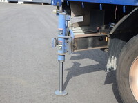 いすゞフォワードクレーン4段増トン（6t・8t）[写真12]