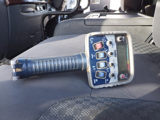 いすゞフォワードクレーン4段増トン（6t・8t）[写真26]