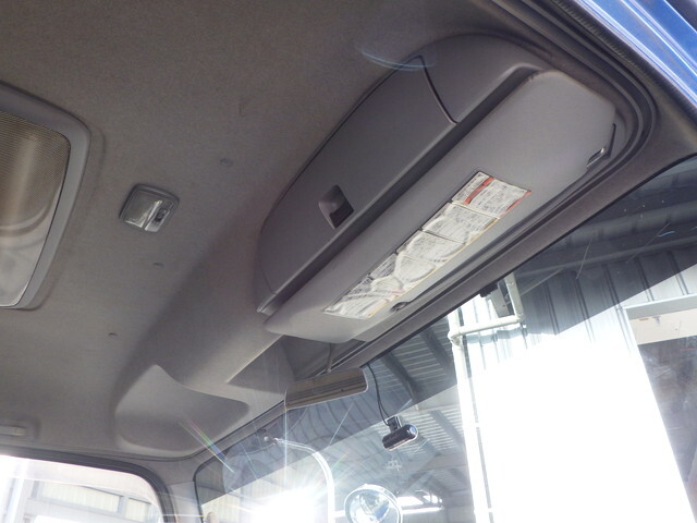 いすゞフォワードクレーン4段増トン（6t・8t）[写真31]