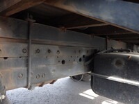 いすゞフォワードクレーン4段増トン（6t・8t）[写真32]