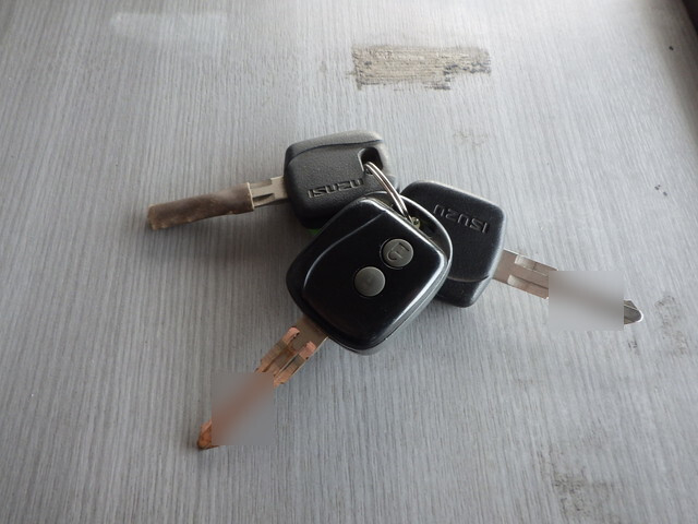 いすゞフォワードクレーン4段増トン（6t・8t）[写真37]