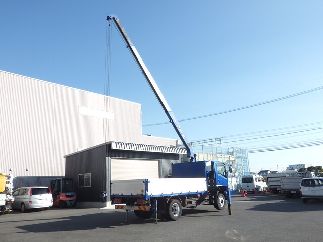 いすゞフォワードクレーン4段増トン（6t・8t）[写真04]