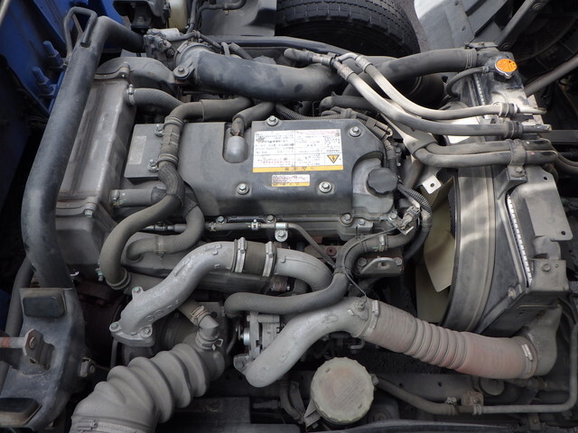 いすゞフォワードクレーン4段増トン（6t・8t）[写真05]