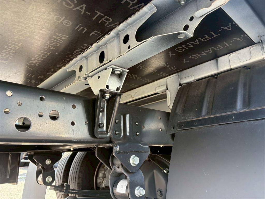 日野デュトロ平ボディ小型（2t・3t）[写真12]