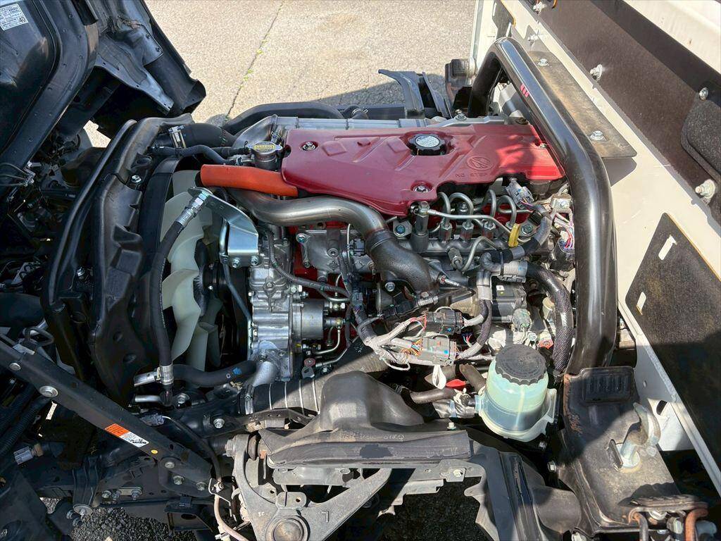 日野デュトロ平ボディ小型（2t・3t）[写真14]