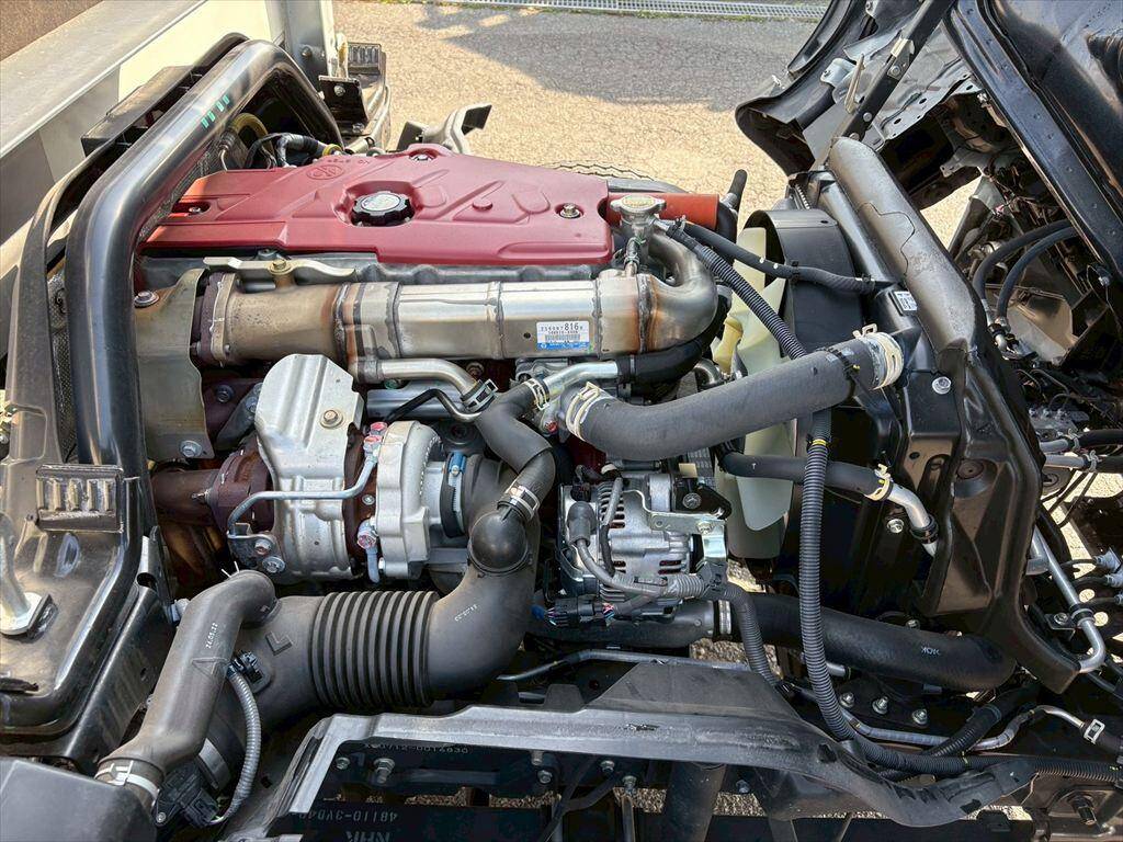 日野デュトロ平ボディ小型（2t・3t）[写真16]