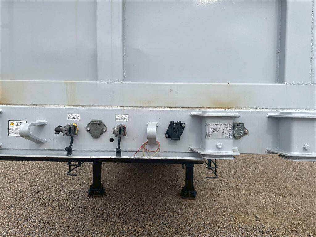 その他のメーカーその他の車種トレーラー（セミトレーラー）大型（10t）[写真12]