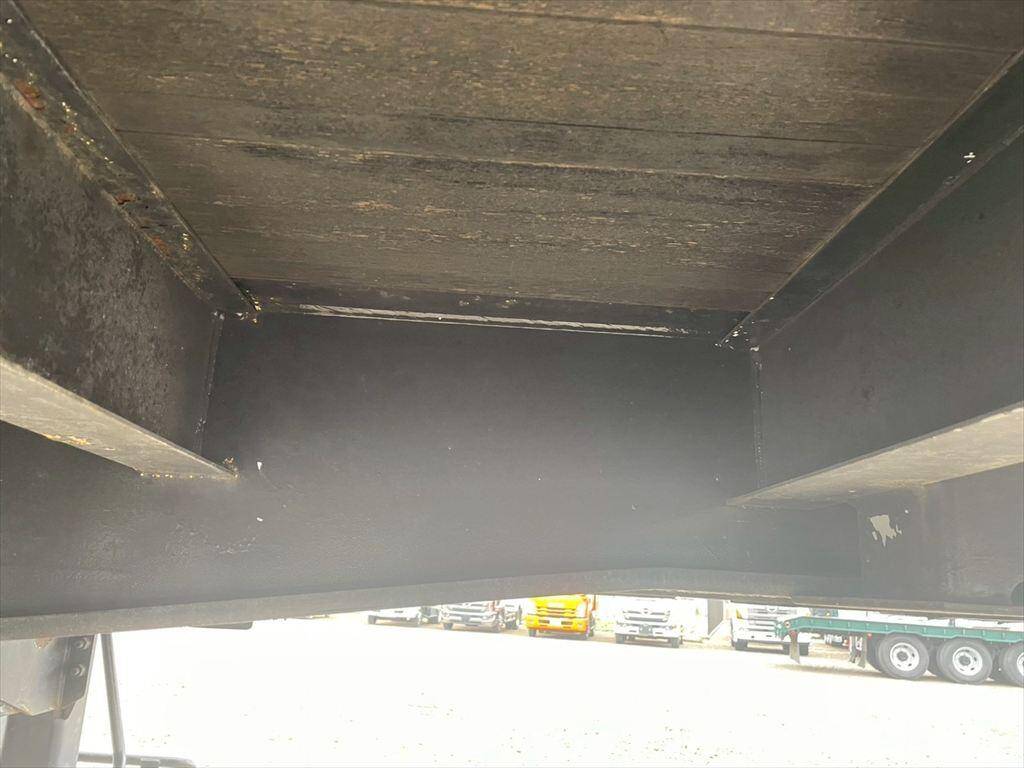 その他のメーカーその他の車種トレーラー（セミトレーラー）大型（10t）[写真20]