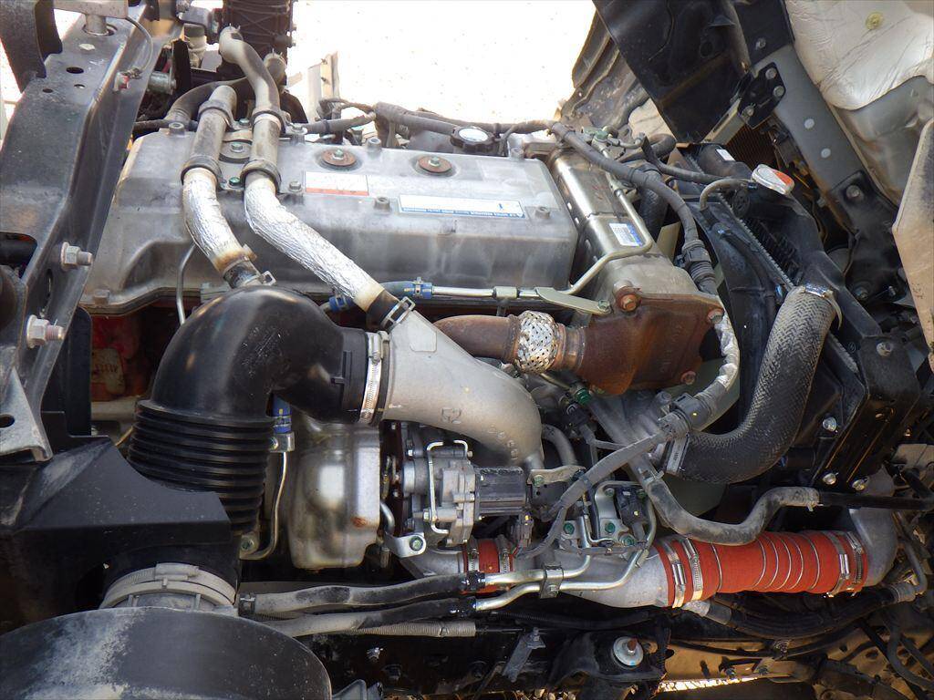 日野レンジャーミキサー車（コンクリートミキサー）増トン（6t・8t）[写真19]