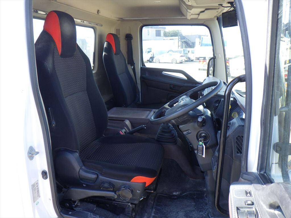 日野レンジャーミキサー車（コンクリートミキサー）増トン（6t・8t）[写真21]