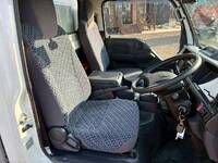 いすゞエルフ冷凍車（冷蔵車）小型（2t・3t）[写真19]