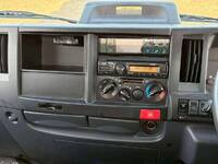 いすゞエルフ冷凍車（冷蔵車）小型（2t・3t）[写真20]