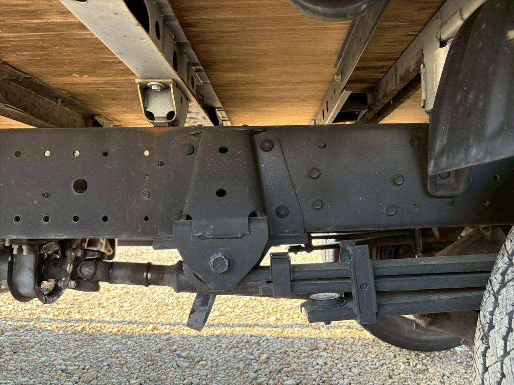 日野デュトロ平ボディ小型（2t・3t）[写真14]