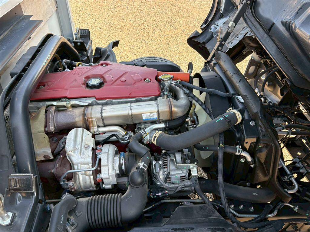 日野デュトロ平ボディ小型（2t・3t）[写真17]