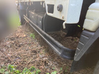 三菱ふそうキャンター平ボディ小型（2t・3t）[写真07]