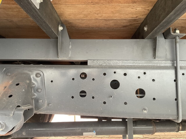 日野レンジャーアルミブロック中型（4t）[写真20]