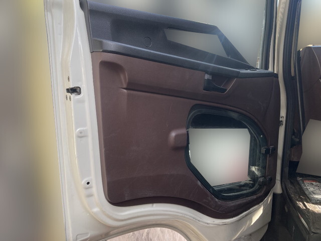 日野レンジャーアルミブロック中型（4t）[写真25]