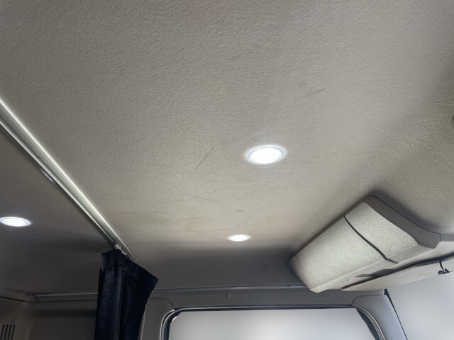 日野レンジャーアルミブロック中型（4t）[写真30]