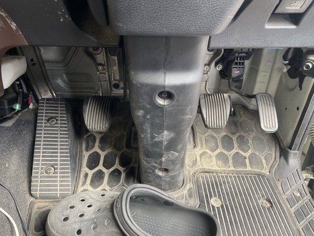 日野レンジャーアルミブロック中型（4t）[写真35]