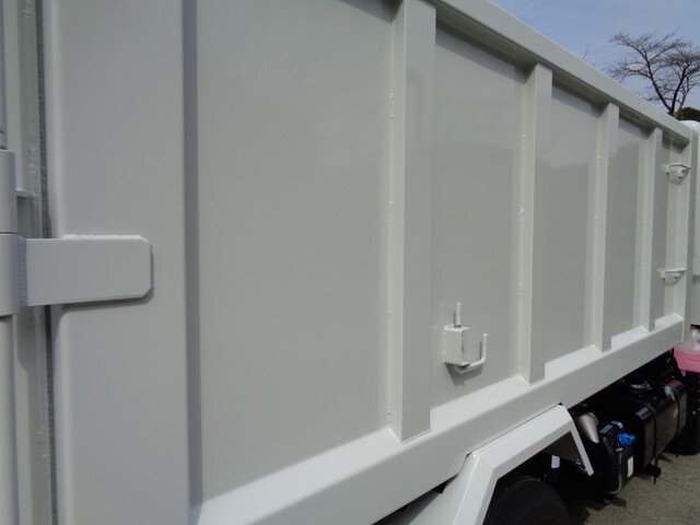 三菱ふそうキャンター深ダンプ（土砂禁ダンプ）小型（2t・3t）[写真13]