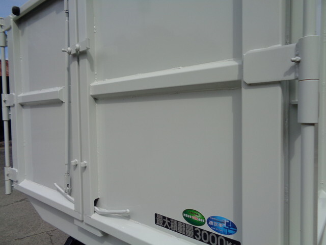 三菱ふそうキャンター深ダンプ（土砂禁ダンプ）小型（2t・3t）[写真15]