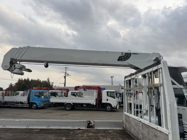 三菱ふそうファイタークレーン4段中型（4t）[写真13]