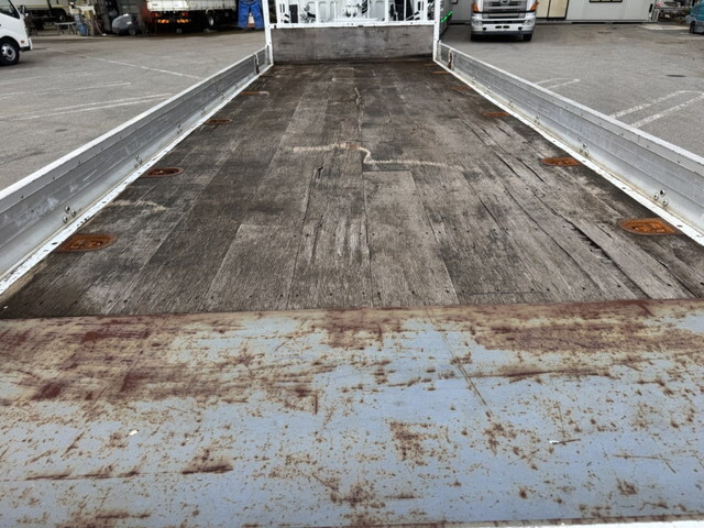 三菱ふそうファイタークレーン4段中型（4t）[写真15]