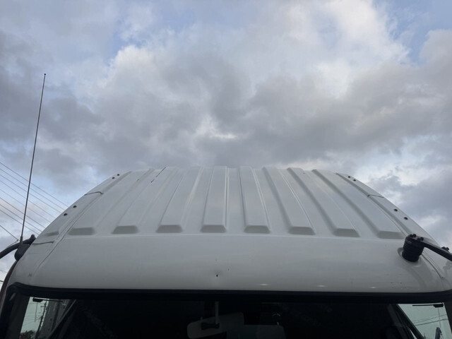 三菱ふそうファイタークレーン4段中型（4t）[写真30]