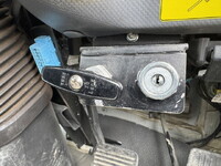 いすゞフォワード散水車増トン（6t・8t）[写真17]