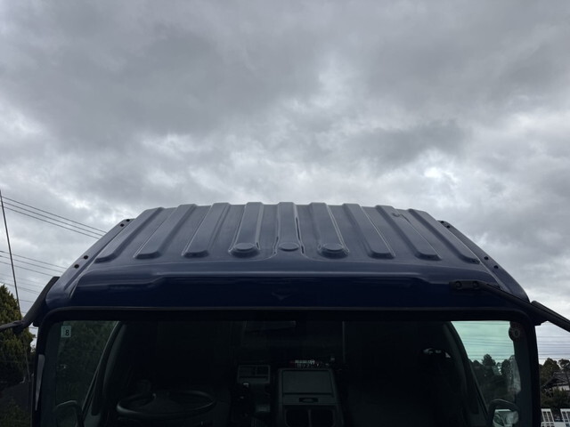 いすゞフォワード散水車増トン（6t・8t）[写真35]