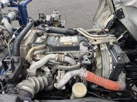 いすゞフォワード散水車増トン（6t・8t）[写真38]