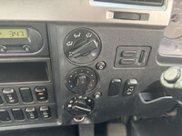 三菱ふそうファイタークレーン4段中型（4t）[写真20]