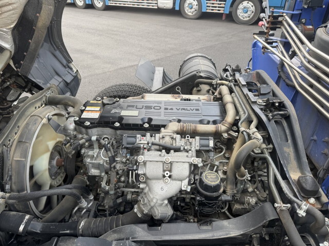 三菱ふそうファイタークレーン4段中型（4t）[写真24]