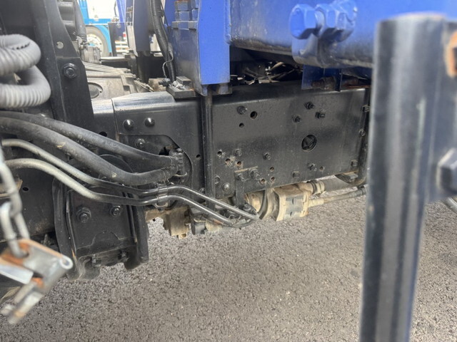 三菱ふそうファイタークレーン4段中型（4t）[写真27]