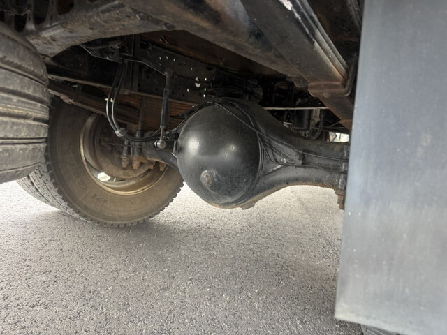 三菱ふそうファイタークレーン4段中型（4t）[写真31]