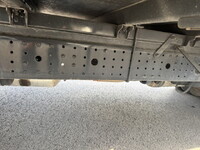 三菱ふそうキャンターアルミバン小型（2t・3t）[写真29]