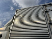 三菱ふそうキャンターアルミバン小型（2t・3t）[写真37]