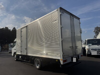 三菱ふそうキャンターアルミバン小型（2t・3t）[写真05]