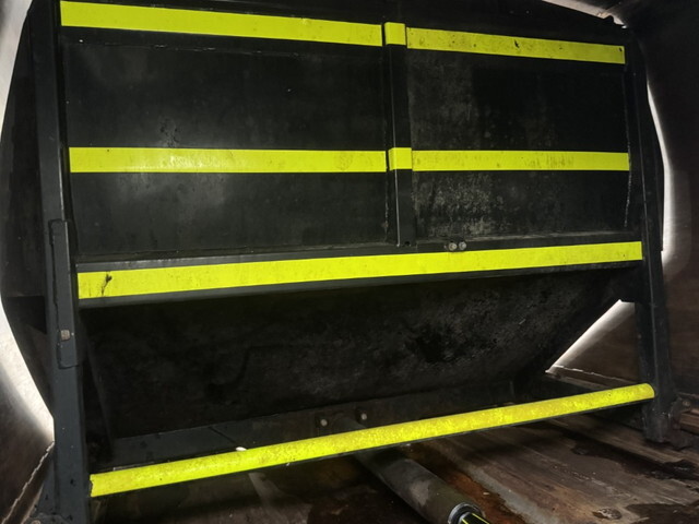 いすゞエルフパッカー車（塵芥車）小型（2t・3t）[写真13]