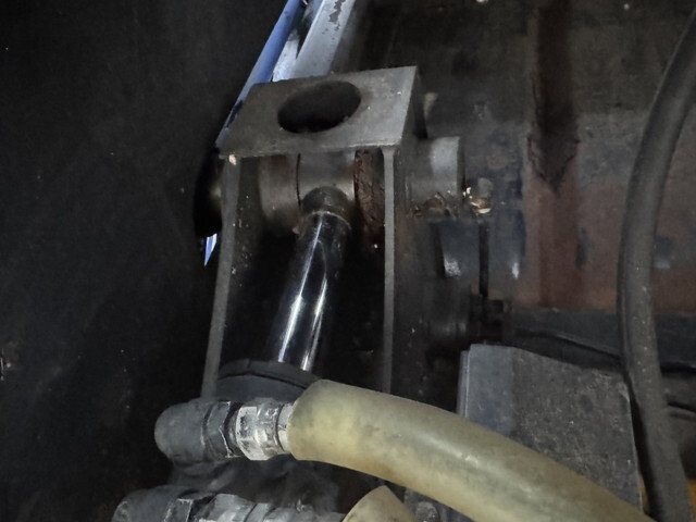 いすゞエルフパッカー車（塵芥車）小型（2t・3t）[写真18]