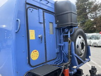 いすゞエルフパッカー車（塵芥車）小型（2t・3t）[写真32]